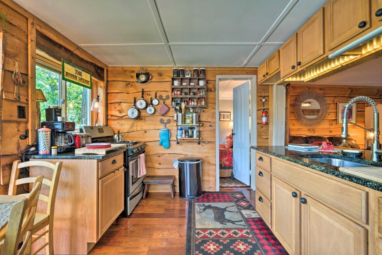 Adirondack Mountains Cottage Near Gore Mountain! Warrensburg Экстерьер фото