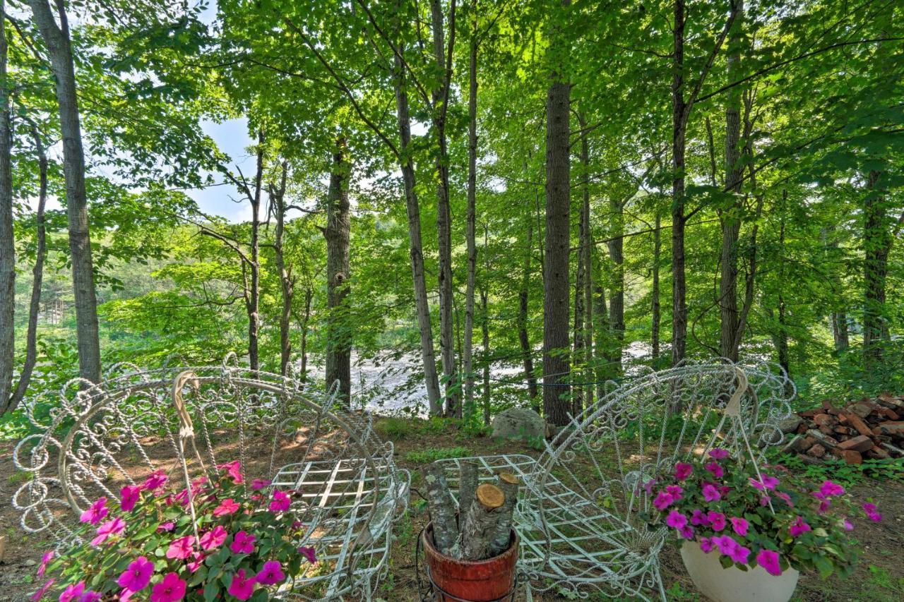 Adirondack Mountains Cottage Near Gore Mountain! Warrensburg Экстерьер фото