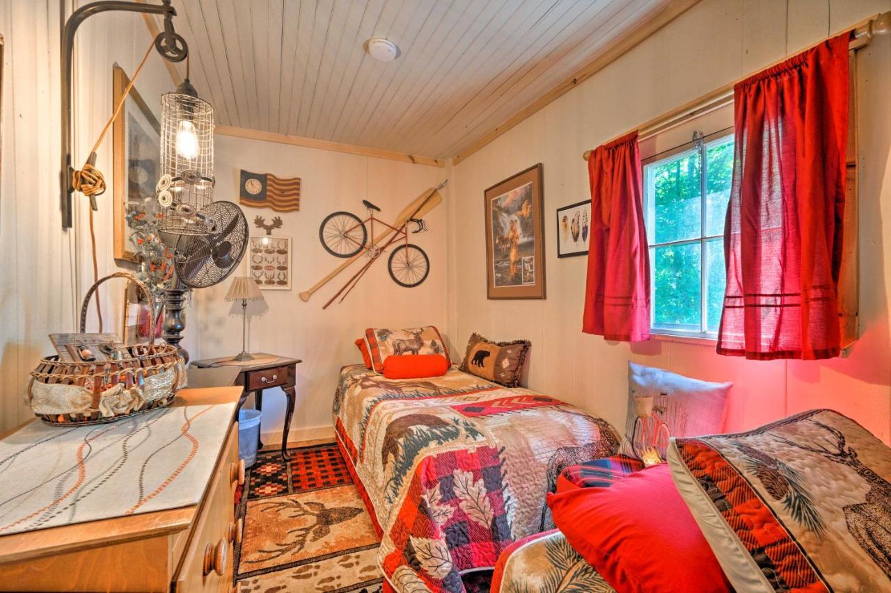 Adirondack Mountains Cottage Near Gore Mountain! Warrensburg Экстерьер фото